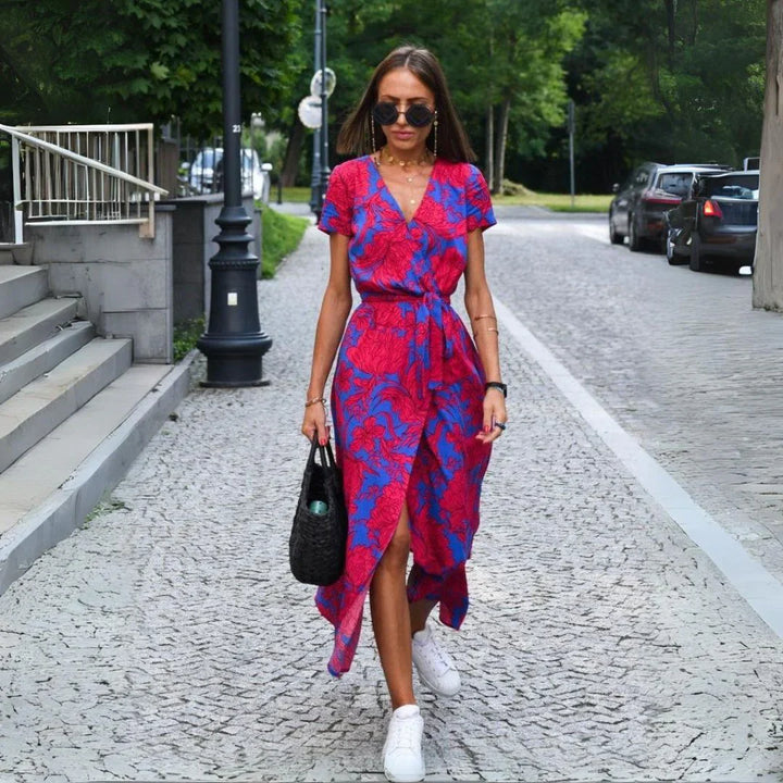 Julia - Elegantní Šaty s Výstřihem do V a Tvarujícím Střihem